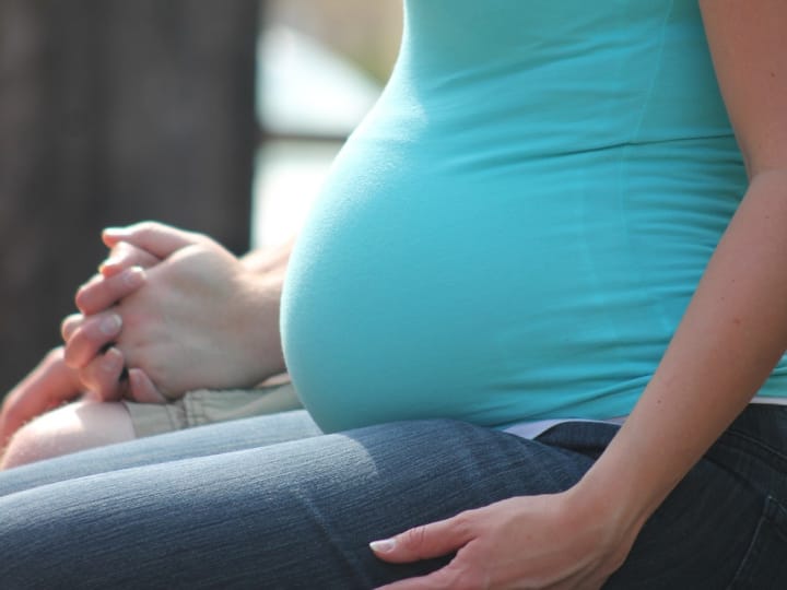Abortion: बॉम्बे हाईकोर्ट ने 26 हफ्ते के भ्रूण का गर्भपात कराने को दी मंजूरी, सुप्रीम कोर्ट के फैसले का दिया हवाला