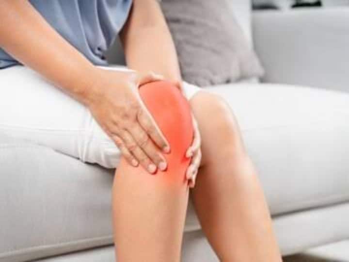 Joint Pain: जोड़ों के दर्द ने जीना कर दिया है मुहाल, तो ये फूड ज्वाइंट पेन से छुटकारा दिलाने में दिखाएंगे कमाल add these foods in your diet for joint pain include in diet Joint Pain: जोड़ों के दर्द ने जीना कर दिया है मुहाल, तो ये फूड ज्वाइंट पेन से छुटकारा दिलाने में दिखाएंगे कमाल