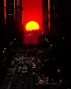 Manhattanhenge 2023 : ఏడాదికి 2సార్లు మాత్రమే కనిపించే మాన్ హట్టన్ హెంజ్ స్పెషాలిటీ ఏంటీ..? | ABP