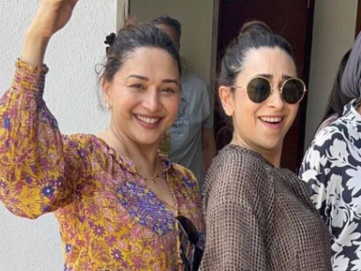 माधुरी (Madhuri Dixit) आणि करिश्मा (Karisma Kapoor) यांनी नुकतेच काही खास फोटो शेअर केले आहेत.