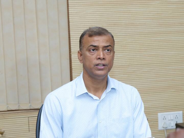 Bihar News: BSEB टॉपरों के लिए खुशखबरी, बिहार सरकार फ्री में इंजीनियरिंग और मेडिकल की कराएगी तैयारी, जानें पूरी प्रक्रिया Bihar government will prepare engineering and medical for BSEB toppers for free After order of CM Nitish Kumar ann Bihar News: BSEB टॉपरों के लिए खुशखबरी, बिहार सरकार फ्री में इंजीनियरिंग और मेडिकल की कराएगी तैयारी, जानें पूरी प्रक्रिया