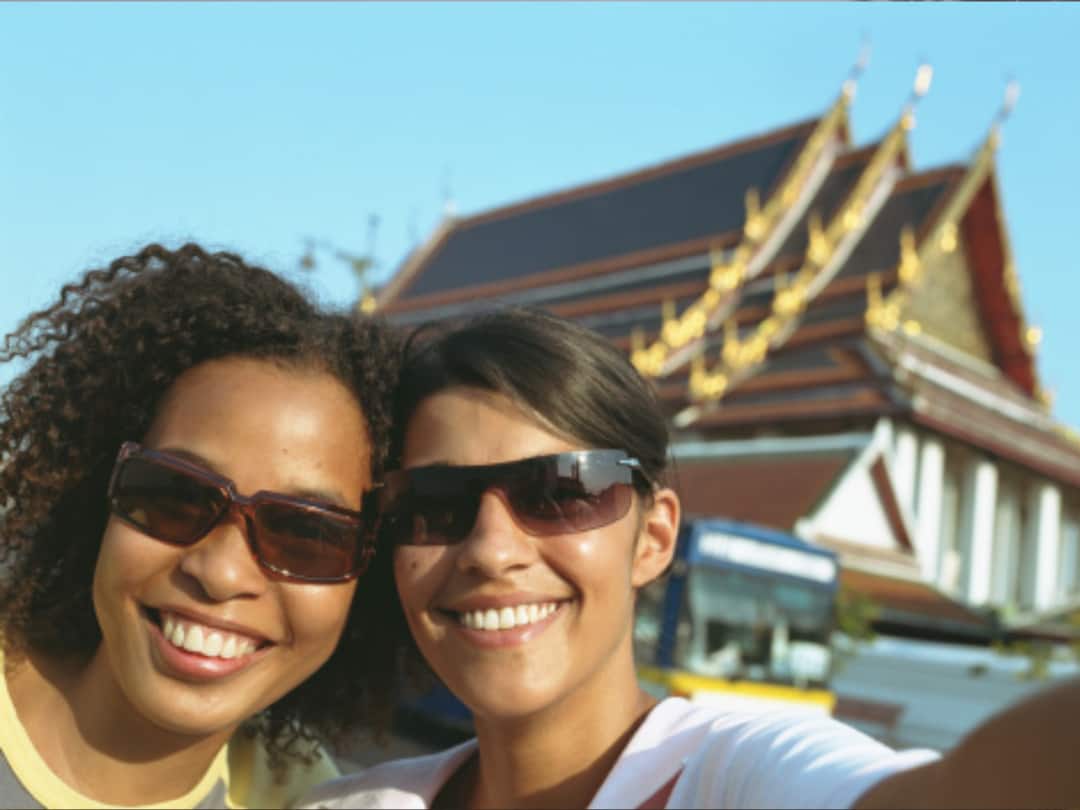 National Smile Day 2023 Date, History, Significance And All That You Need To Know National Smile Day 2023: History, Significance And All That You Need To Know