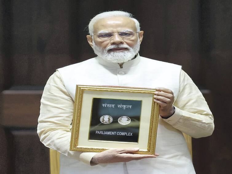 How to buy 75 rupees coin? PM Modi launched at the inauguration of the new Parliament building 75 Rupees Coin: કેવી રીતે ખરીદશો 75 રૂપિયાનો સિક્કો ? નવી સંસદ ભવનના ઉદ્ઘાટન પર પીએમ મોદીએ કર્યો હતો લોન્ચ