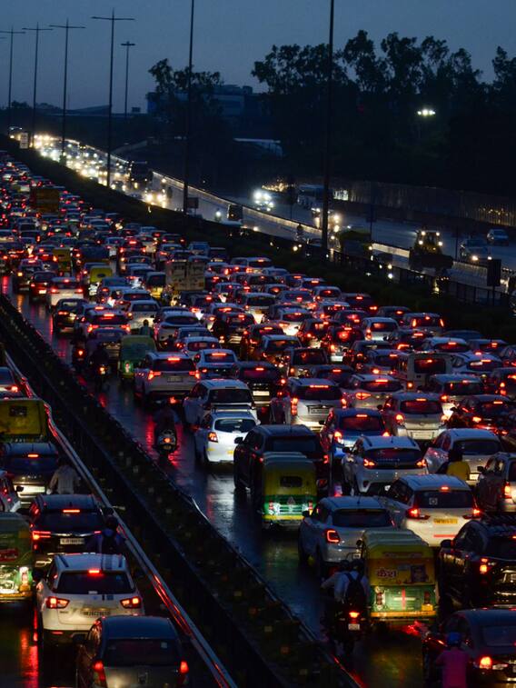 भारत के इन शहरों में होता है सबसे अधिक ट्रैफिक