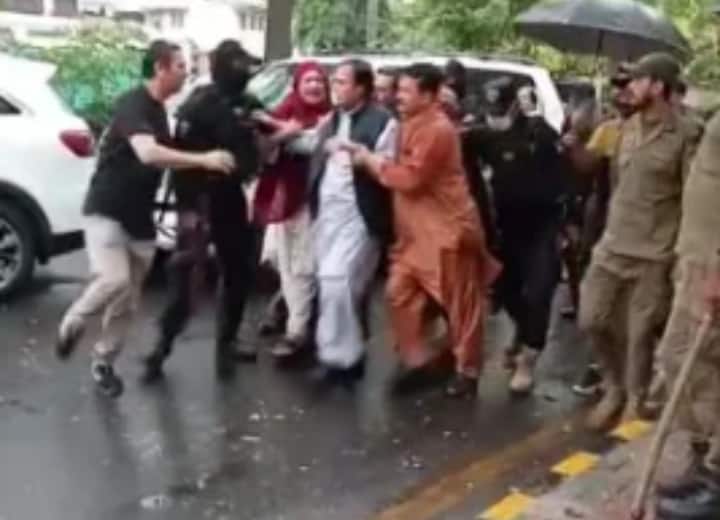 Watch: PTI अध्यक्ष परवेज इलाही लाहौर से गिरफ्तार, अब और बढ़ सकती है इमरान खान की मुश्किलें