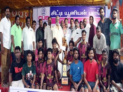 Chennai Ennore team won the state level football tournament at Kumbakonam TNN Football: கும்பகோணத்தில் மாநில அளவிலான கால்பந்து போட்டி: சென்னை எண்ணூர் அணி வெற்றி