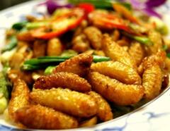 भारत में भी है चीन जैसी कई जगह, जहां के लोग खाते हैं कीड़े-मकौड़े! 1500 रुपये किलो में बिकती हैं चींटियां