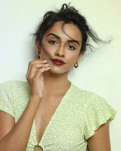 खाने तक को नहीं थे पैसे, भूखी सोईं, हो गई थीं ड्रिपेस, Imlie फेम एक्ट्रेस के दर्दभरे बीते स्ट्रगल के दिन