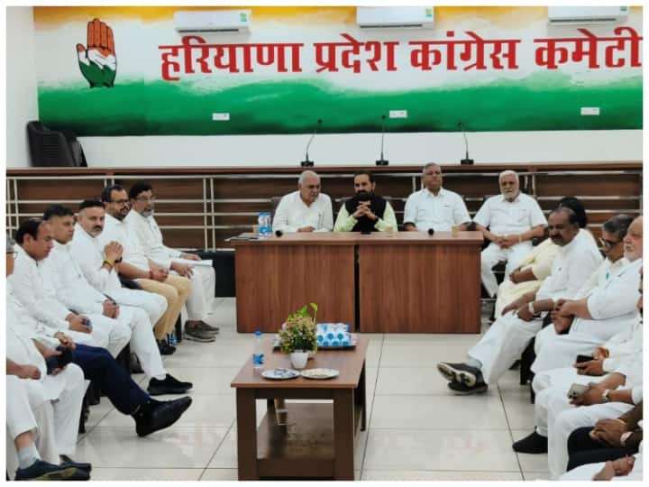 congress legislature party passed a motion condemnation against bjp govternment on issue of wrestlers Haryana Politics: पहलवानों के समर्थन में एकजुट हुई हरियाणा कांग्रेस, निंदा प्रस्ताव पारित कर कहा- BJP-JJP सरकार की चुप्पी बेहद निंदनीय