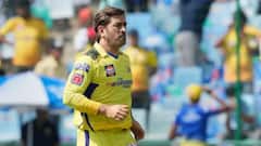 হাঁটুর সমস্যা দূর করতে এবার মুম্বইয়ের হাসপাতালে ভর্তি হচ্ছেন ধোনি?