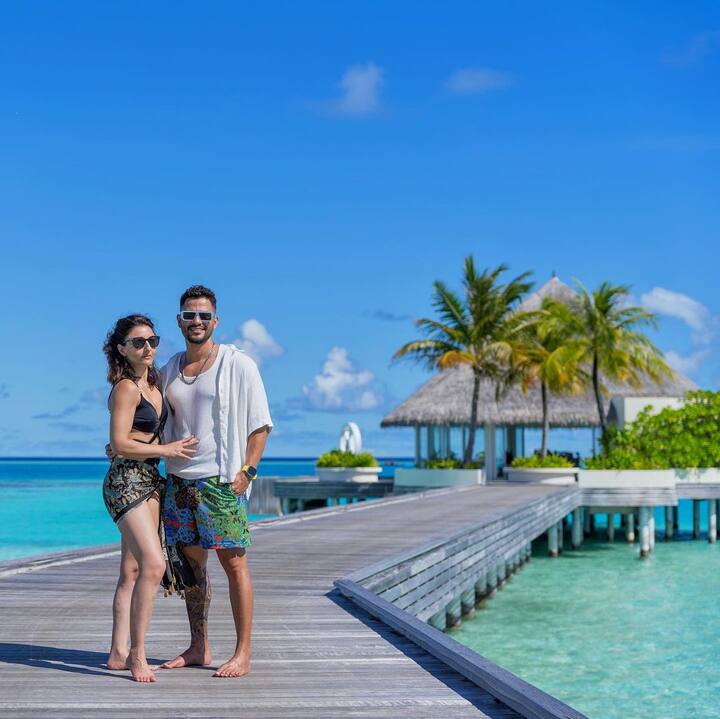The duo is making fans drool as they give out couple goals amid the picturesque beauty of the islands.