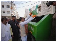 Madhya Pradesh CM Shivraj Singh Chouhan Joins Sanitation Drive On Bhopal Gaurav Divas: PICS
