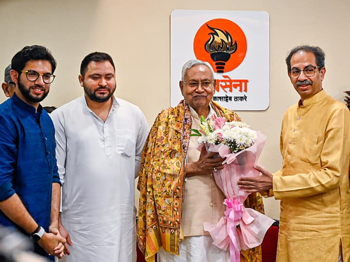 Uddhav Thackeray will attend Opposition meeting in Patna Bihar CM Nitish Kumar Lok Sabha Elections 2024 Maharashtra: क्या एकजुट हो पाएगा विपक्ष? पटना में सीएम नीतीश कुमार की बैठक में शामिल होंगे उद्धव ठाकरे