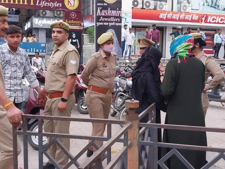 Police Raids at many Spa Centres in Saharanpur boys and girls detained ANN UP Crime: मसाज पार्लर की आड़ में चल रहा था गोरखधंधा, सहारनपुर पुलिस की अचानक छापेमारी से मचा हड़कंप