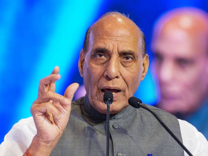 uniform civil code rajnath singh says opposition make UCC issue for vote bank UCC: राजनाथ सिंह बोले, 'यूनिफॉर्म सिविल कोड पर अल्पसंख्यक समुदाय के लोग भी कह रहे हैं कि...'