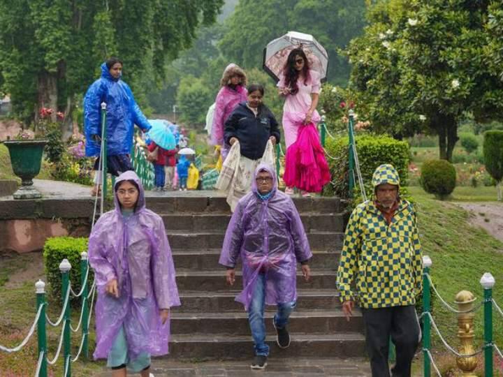 Jammu Kashmir Weather Update: जम्मू कश्मीर में गर्म कपड़ों में कट रहे दिन-रात, उत्तर भारत में बदला मौसम का मिजाज, पढ़ें नया अपडेट Jammu Kashmir Weather Update Temperature recorded Below normal rain forecast know update ann Jammu Kashmir Weather Update: जम्मू कश्मीर में गर्म कपड़ों में कट रहे दिन-रात, उत्तर भारत में बदला मौसम का मिजाज, पढ़ें नया अपडेट