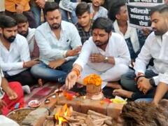 छत्तीसगढ़: पहलवानों के समर्थन में उतरी NSUI, रायपुर में किया यज्ञ का आयोजन, सरकार पर साधा निशाना