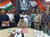 UP News: मैनपुरी में रजिस्ट्री विभाग से डाटा चोरी कर करते थे ठगी, गैंग के 6 सदस्य गिरफ्तार, ये सामान बरामद
