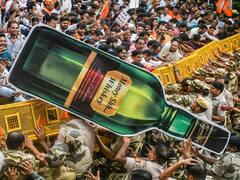 शराब का 'हैंगओवर' : चुनावी साल में 'कमीशन' का आरोप कैसे बना 3 राज्य सरकारों के लिए सिरदर्द?
