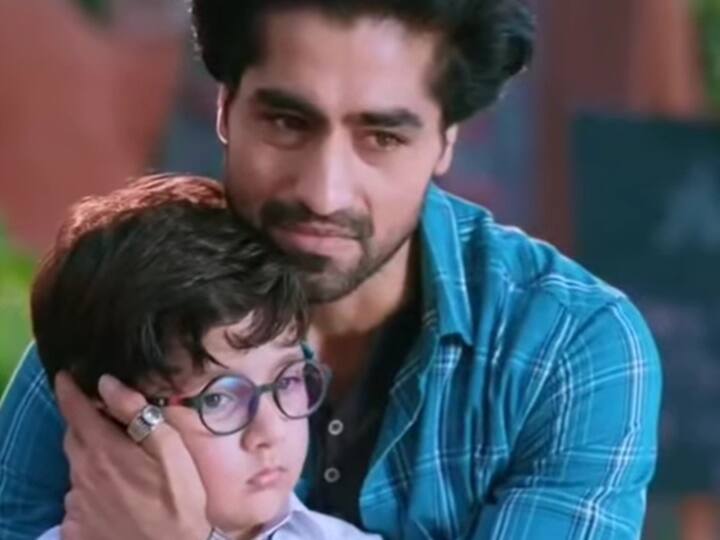 YRKKH Spoiler Alert 2 June: फिर अभिमन्यु से लड़ेगी अक्षरा, लैंडस्लाइडिंग में फंसेगा अभिनव! शो में आएगा नया ट्विस्ट Yeh Rishta Kya Kehlata Hai Spoiler Alert Akshara Fights Again With Abhimanyu Abhinav Stuck In Land Sliding Know Details YRKKH Spoiler Alert 2 June: फिर अभिमन्यु से लड़ेगी अक्षरा, लैंडस्लाइडिंग में फंसेगा अभिनव! शो में आएगा नया ट्विस्ट