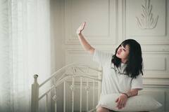 Lifestyle:সকালে উঠতে অসুবিধা হয়? মুশকিল আসান হতে পারে এই উপায়ে