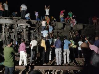 Odisha Train Accident: ઓરિસ્સામાં અકસ્માત બાદ આ ટ્રેનના રુટ બદલાયા, ઘણી ટ્રેનો રદ, જુઓ લિસ્ટ