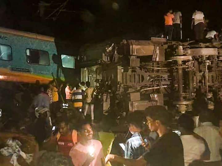 Odisha Coromandel Train Accident 10 Highlights Bahanaga Mamata Banerjee Navin Patnaik PM Modi Reacts Many Died and Injured Coromandel Train Accident: ओडिशा के बालासोर में 3 ट्रेनें हुईं बेपटरी, हादसे में 207 लोगों की मौत, कैसे और कब हुआ एक्सीडेंट? 10 बड़ी बातें