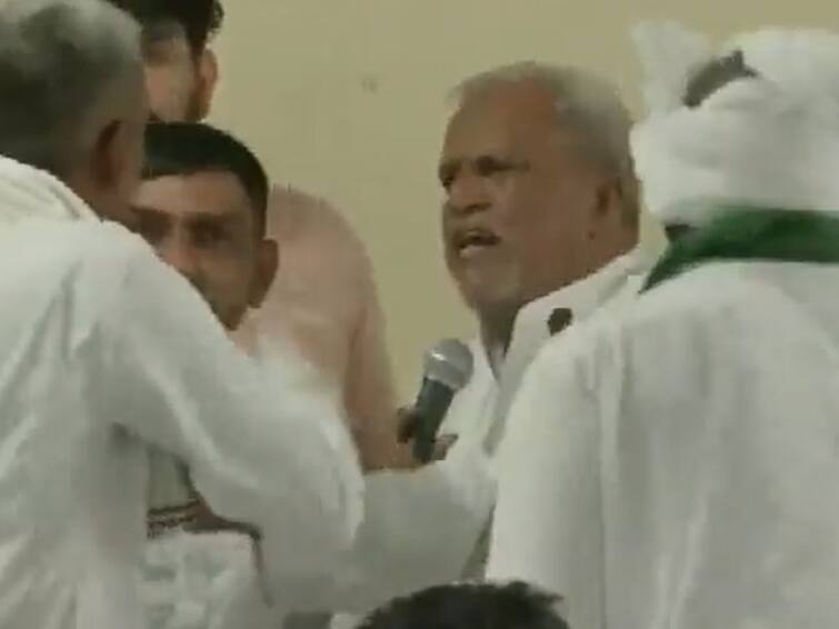 Scuffle Breaks Out Between Members Of Khap Panchayat Held In Support Of Protesting Wrestlers