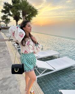 Mehreen Kaur Photos: మెహ్రీన్ పిర్జాదా రీసెంట్ ఫొటోస్