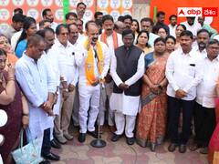 తెలంగాణకు కేంద్రం నిధులిస్తూంటే నలుగురు దోచుకుంటున్నారు - కేసీఆర్ ప్రభుత్వంపై బండి సంజయ్‌ విమర్శలు !