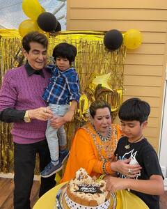 Tusshar Kapoorએ ખાસ અંદાજમાં ઉજવ્યો દીકરાનો જન્મદિવસ, દાદા જિતેન્દ્ર સાથે લક્ષ્યે કરી ખૂબ મસ્તી