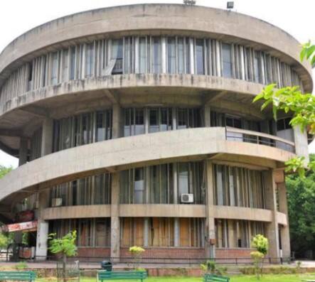 ਹਰਿਆਣਾ ਨੇ ਪੰਜਾਬ ਯੂਨੀਵਰਸਿਟੀ 'ਤੇ ਠੋਕਿਆ ਦਾਅਵਾ