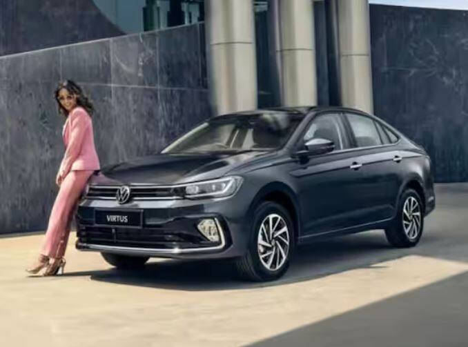 Volkswagen Vertz GT. ਕੰਪਨੀ ਇਸ ਮਹੀਨੇ ਇਸ ਕਾਰ ਦੀ ਕੀਮਤ ਦਾ ਐਲਾਨ ਕਰੇਗੀ। ਇਸ ਤੋਂ ਇਲਾਵਾ ਇਸ ਕਾਰ ਨੂੰ ਨਵੇਂ ਰੰਗਾਂ ਲਾਵਾ ਬਲੂ ਅਤੇ ਡੀਪ ਬਲੂ ਨਾਲ ਪੇਸ਼ ਕੀਤਾ ਜਾਵੇਗਾ। ਜੂਨ 2023 ਵਿੱਚ, ਵਰਟਸ ਕਾਰ ਭਾਰਤੀ ਬਾਜ਼ਾਰ ਵਿੱਚ ਇੱਕ ਸਾਲ ਪੂਰਾ ਕਰੇਗੀ। ਨਵੇਂ ਮੈਨੂਅਲ ਵੇਰੀਐਂਟ ਨਾਲ ਕਾਰ ਦੂਜੇ ਮਾਡਲਾਂ ਨਾਲੋਂ ਜ਼ਿਆਦਾ ਕਿਫ਼ਾਇਤੀ ਹੋਵੇਗੀ।