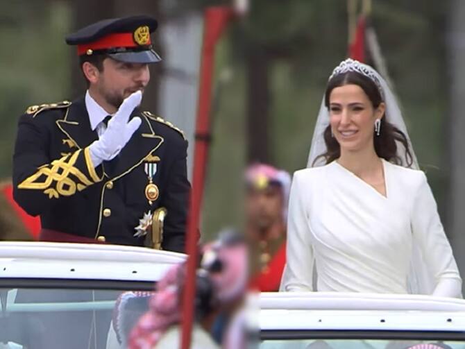 Royal Wedding Of Jordan Crown Prince Al Hussein And Saudi Princess Rajwa Al Hussein In Pictures See | Royal Wedding Jordan: जॉर्डन के क्राउन की वेडिंग, सऊदी की दुल्हन, देखें शाही शादी