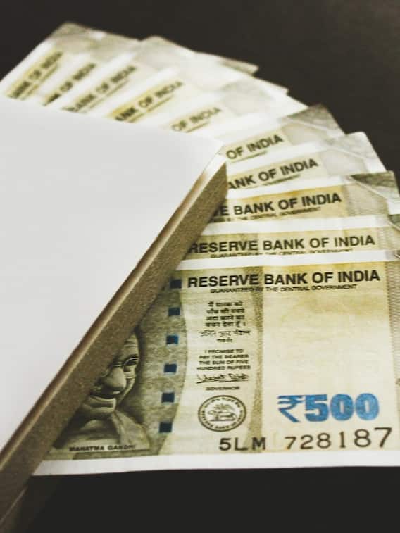 गरीबी दूर करती है केंद्र सरकार की ये योजना!