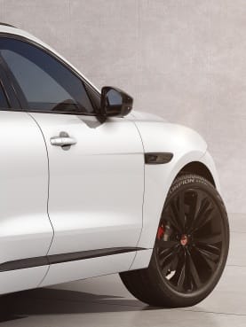 'मेड इन इंडिया' हैं ये महंगी गाड़ियां, फोटो देखकर यकीन नहीं होगा