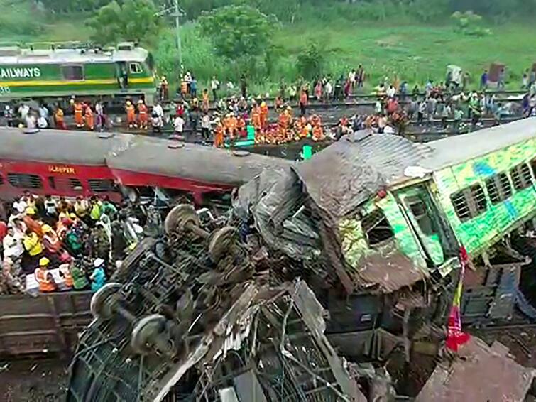 Train Accident: Govt Tells Airlines To Monitor Airfare On Odisha Route, Allow Free Cancellation, Rescheduling Train Accident: Govt Tells Airlines To Monitor Airfare On Odisha Route, Allow Free Cancellation, Rescheduling
