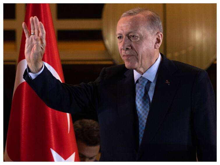 Erdogan Sworn In As Turkey President For Third Time