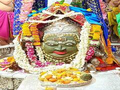 IRCTC Package:  शिव भक्तों के लिए सुनहरा मौका! भारत गौरव टूरिस्ट ट्रेन के जरिए सस्ते में करें 7 ज्योतिर्लिंगों के दर्शन