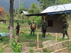 मणिपुर में सुरक्षाबलों ने भारी मात्रा में बरामद किए गोला-बारूद और हथियार, सेना ने शांति के लिए शुरू किया सर्च ऑपरेशन