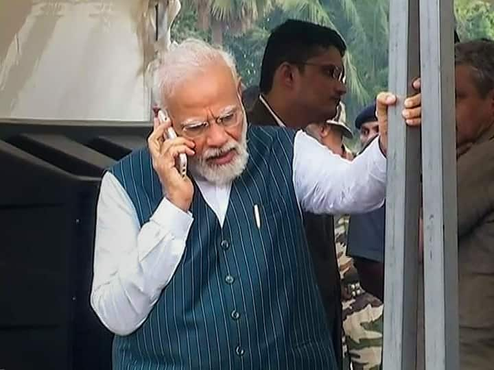 Odisha Train Accident Coromandel Express PM Modi calls Union Health Minister Mansukh Mandaviya from accident spot he will visit AIIMS Bhubaneswar Odisha Train Accident: केंद्रीय स्वास्थ्य मंत्री आज कर सकते हैं एम्स भुवनेश्वर का दौरा, पीएम मोदी ने घटनास्थल से किया था फोन