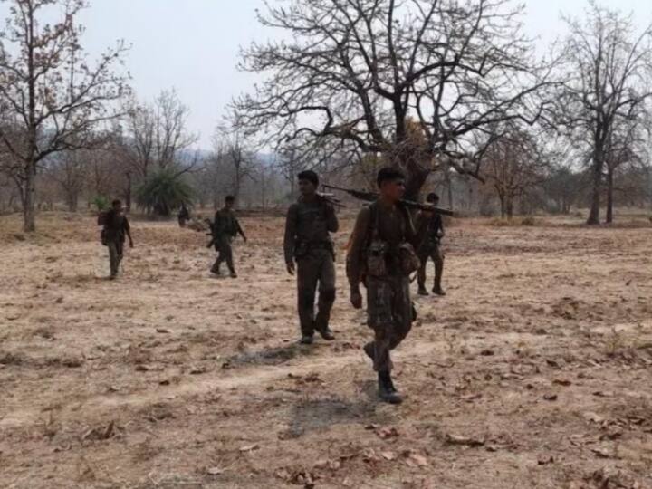 Sukma: सुकमा में नक्सलियों की DRG जवानों के साथ मुठभेड़, 3 से 4 नक्सलियों को गोली लगने का दावा Chhattisgarh News: Naxalites encounter with DRG jawans in Sukma ANN Sukma: सुकमा में नक्सलियों की DRG जवानों के साथ मुठभेड़, 3 से 4 नक्सलियों को गोली लगने का दावा