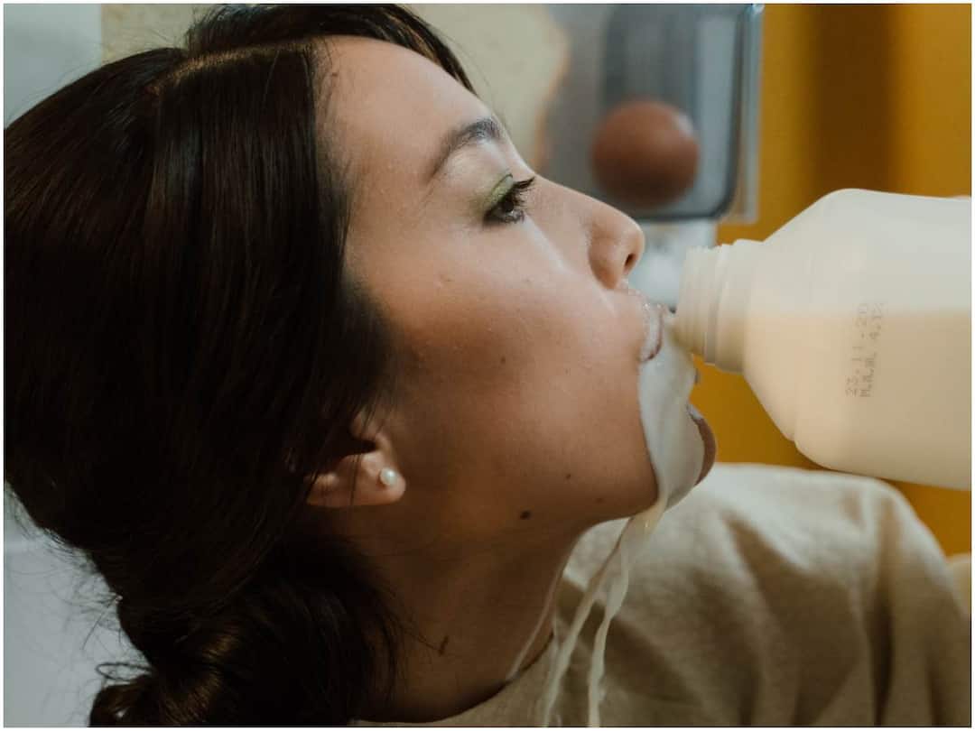 Is It Safe To Drink Milk For Suffering Diabetes Milk And Diabetes: మధుమేహులు పాలు తాగితే ఆరోగ్యానికి మంచిదేనా? నిపుణులు ఏం చెప్తున్నారు