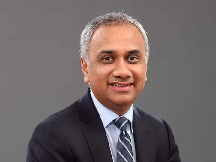 Infosys CEO Salary: इंफोसिस के सीईओ सलिल पारेख के वेतन में बड़ी कटौती, अब इतनी रह गई इनकम Infosys CEO Salil Parekh Salary fell 21 percent to 56 crore rupees Infosys CEO Salary: इंफोसिस के सीईओ सलिल पारेख के वेतन में बड़ी कटौती, अब इतनी रह गई इनकम