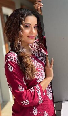 Monalisa: ਦੇਸੀ ਅੰਦਾਜ਼ 'ਚ ਮੋਨਾਲੀਸਾ ਨੇ ਸੋਸ਼ਲ ਮੀਡੀਆ 'ਤੇ ਮਚਾਈ ਤਬਾਹੀ, ਕਾਤਲ ਅੰਦਾਜ਼ ਦੇਖ ਪ੍ਰਸ਼ੰਸਕਾਂ ਦੇ ਉੱਡੇ ਹੋਸ਼