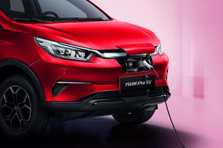 BYD Sea Lion Trademarked in India May Launch New EV Soon Check Details BYD Sea Lion: ‘సముద్ర సింహం’తో వస్తున్న బీవైడీ బ్రాండ్ - 700 కిలోమీటర్ల రేంజ్ ఇచ్చే ఎలక్ట్రిక్ కారు!