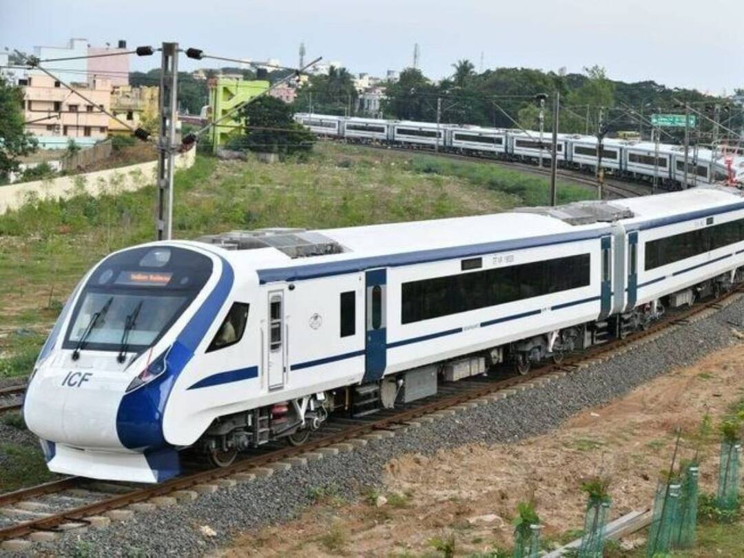 Goa-Mumbai Vande Bharat Launch Event Cancelled After Odisha Train Tragedy Know in Details Goa-Mumbai Vande Bharat: ওড়িশায় ভয়াবহ ট্রেন দুর্ঘটনা, স্থগিত গোয়া-মুম্বই বন্দে ভারত এক্সপ্রেসের যাত্রা