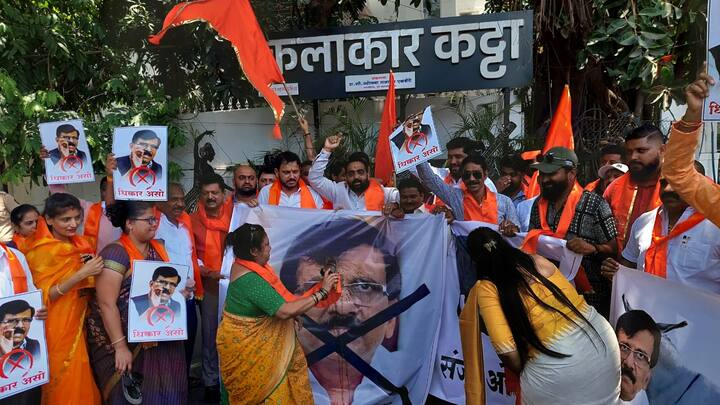 खासदार श्रीकांत शिंदे यांच्या बाबतीत संजय राऊत यांनी बेताल वक्तव्य केल्यानंतर पुणे शहर शिवसेना, युवासेना आक्रमक झाली.