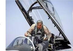 Ratan Tata Lifestyle: ਆਲੀਸ਼ਾਨ ਮਹਿਲ, ਪ੍ਰਾਈਵੇਟ ਜੈੱਟ ਅਤੇ ਲਗਜ਼ਰੀ ਕਾਰਾਂ ਸਮੇਤ ਇਨ੍ਹਾਂ ਮਹਿੰਗੀਆਂ ਚੀਜ਼ਾਂ ਦੇ ਮਾਲਕ ਹਨ ਰਤਨ ਟਾਟਾ