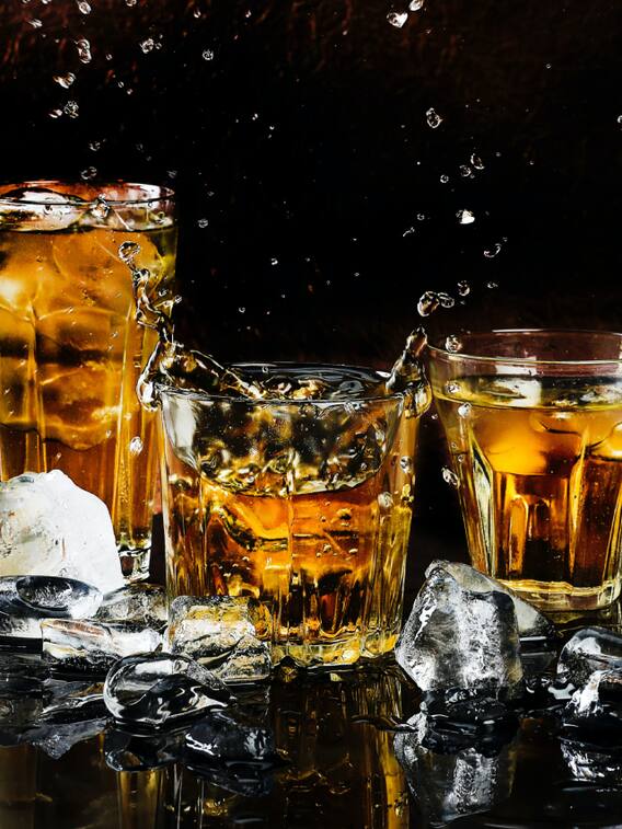 व्हिस्की पीने का क्या है सही तरीका?